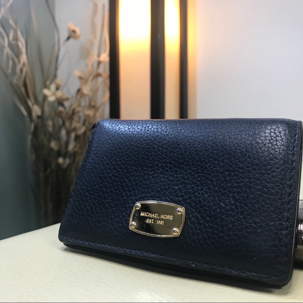 Michael Kors mini wallet